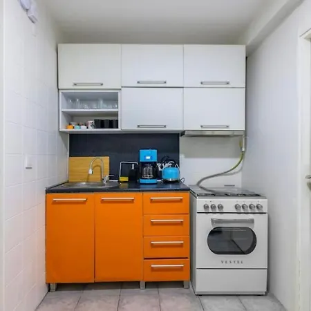 Apartment 5br Haven In Cihangir - Near Istiklal & Taksim