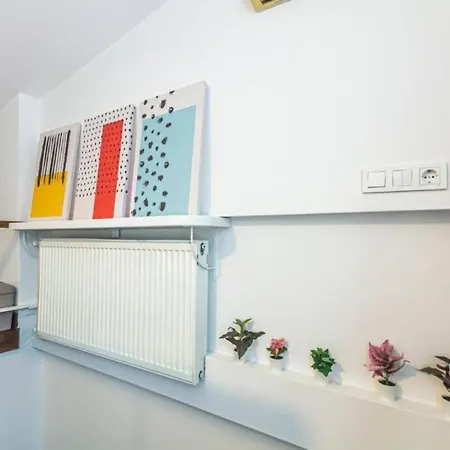 5br Haven In Cihangir - Near Istiklal & Taksim * Стамбул
