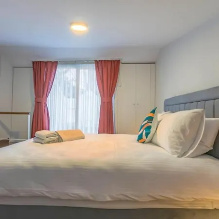 5br Haven In Cihangir - Near Istiklal & Taksim Стамбул