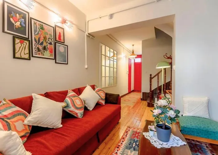 Apartment 5br Haven In Cihangir - Near Istiklal & Taksim Istanbul