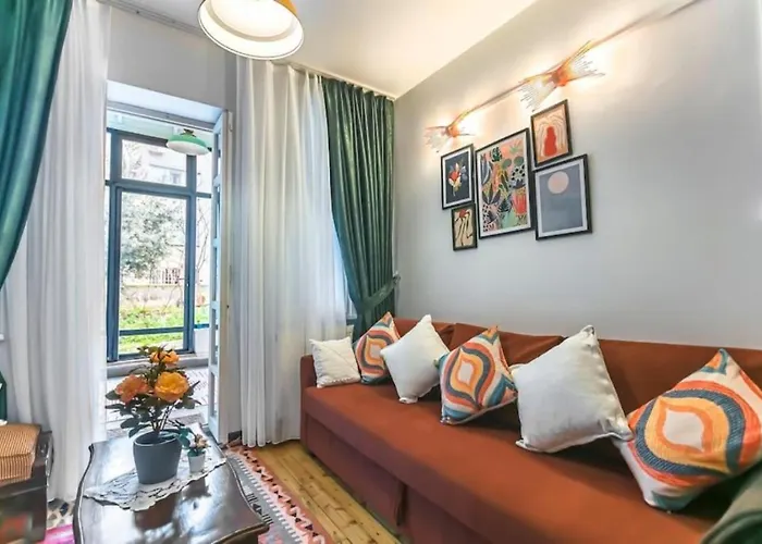 5br Haven In Cihangir - Near Istiklal & Taksim * Istanbul