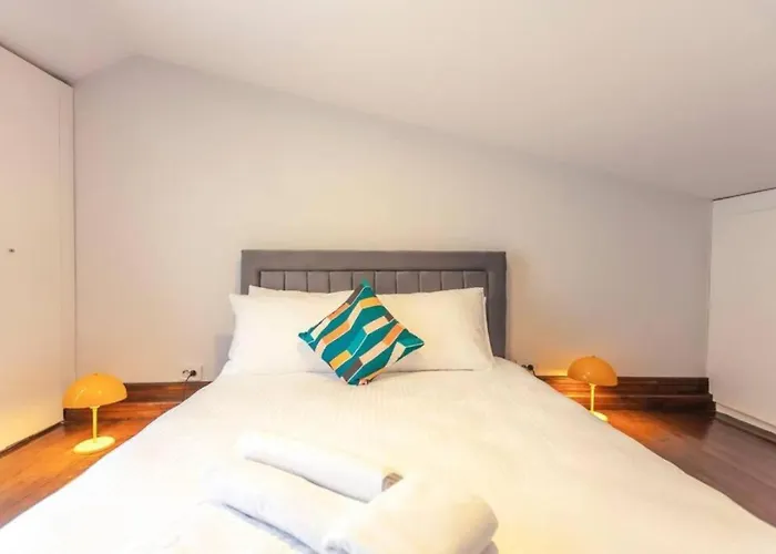 Apartment 5br Haven In Cihangir - Near Istiklal & Taksim Istanbul