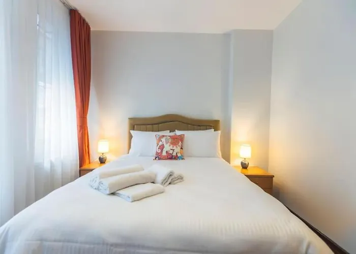 Apartment 5br Haven In Cihangir - Near Istiklal & Taksim Istanbul